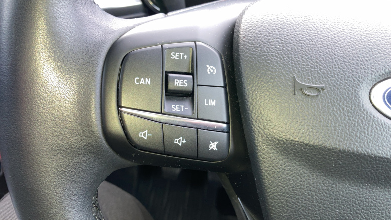 Ford Focus 1.0 EcoBoost 125 Titanium 5dr Petrol Hatchback